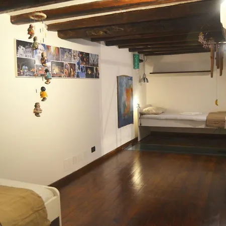 Il Drago E La Fenice Lägenhet